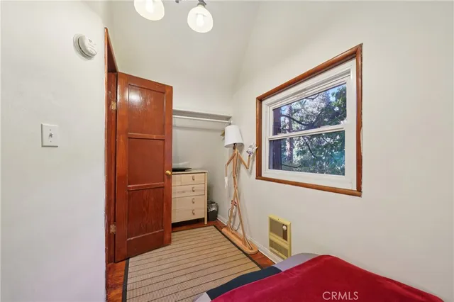 $328,000 | 814 Ivy Lane, Lake Arrowhead, CA 92385