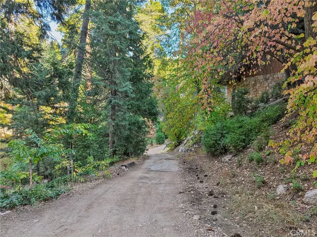 $328,000 | 814 Ivy Lane, Lake Arrowhead, CA 92385