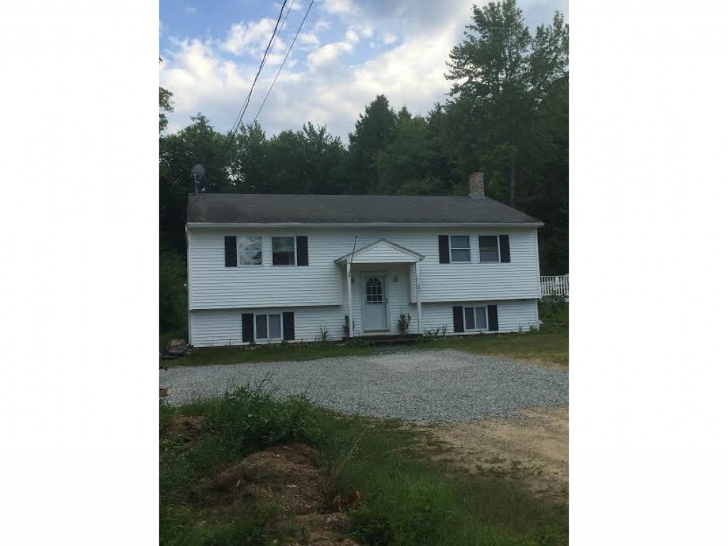 497 South Barnstead Road Barnstead, NH 03225 - Photo 9 of 10