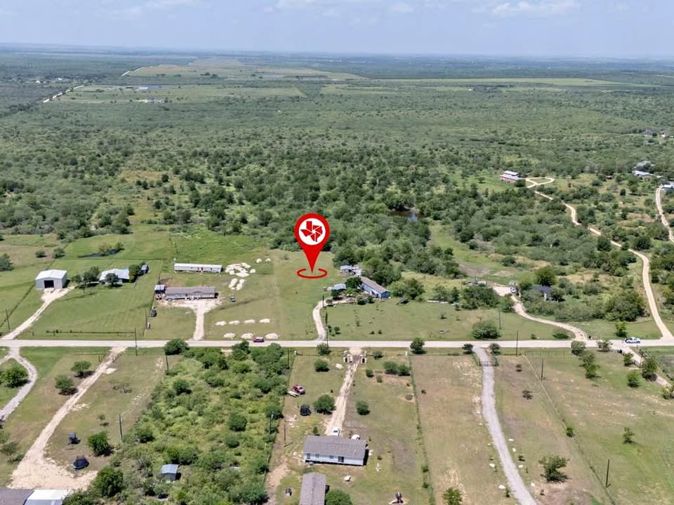 285 Tower Road Lockhart, TX 78644 - Photo 4 of 7 a view of a city