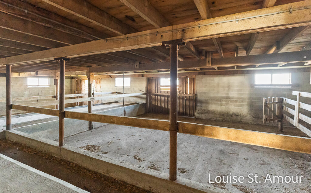 10341 Whitbeck Road Montague, MI 49437 - Photo 32 of 42 1034WhitbeckRdextra-21LoRes