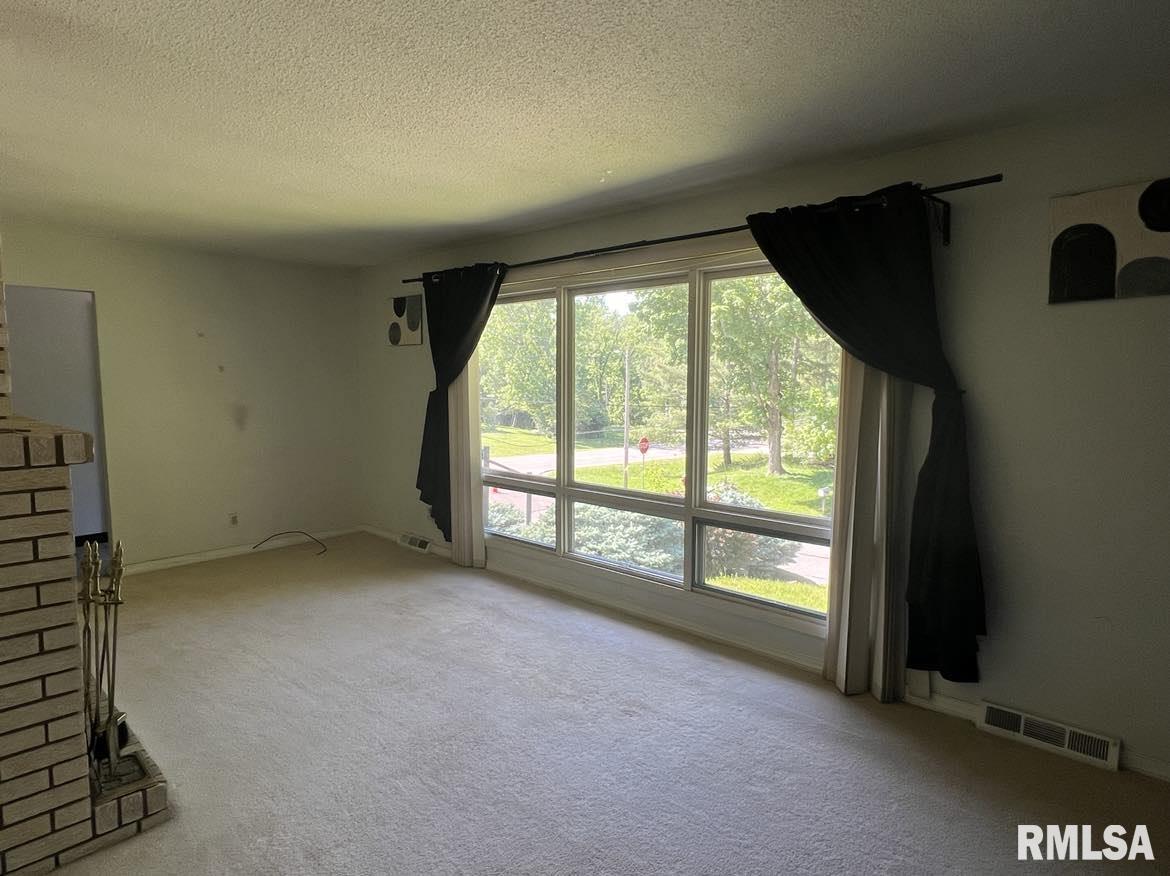 316 Jana Road Macomb, IL 61455 - Photo 15 of 31 Gallery Image 15