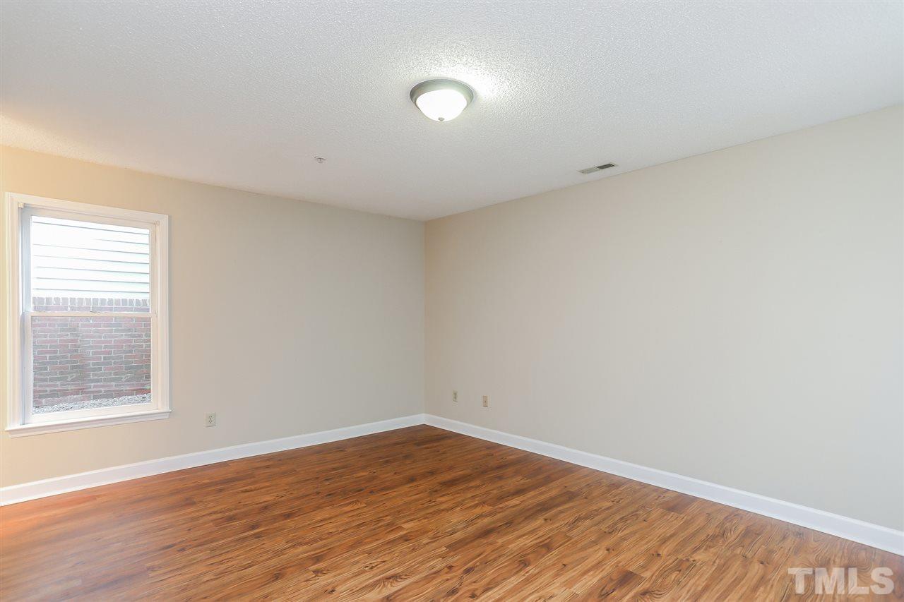 913 Springfork Drive Cary, NC 27513 - Photo 17 of 25 Gallery Image 17