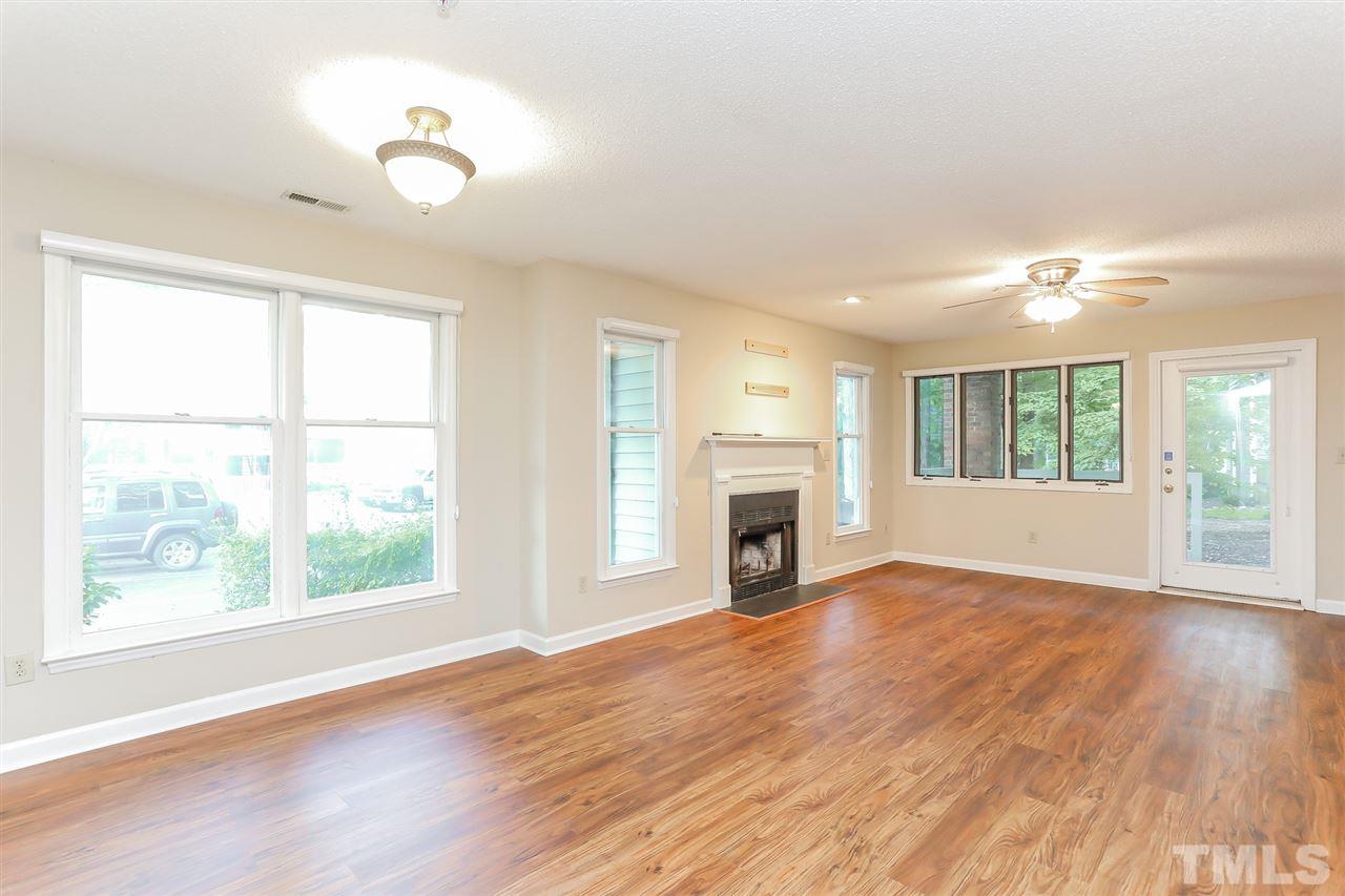 913 Springfork Drive Cary, NC 27513 - Photo 4 of 25 Gallery Image 4