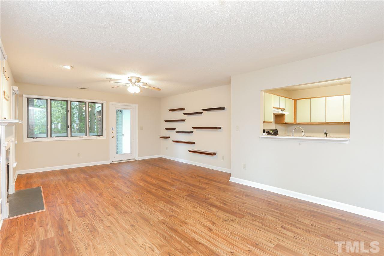 913 Springfork Drive Cary, NC 27513 - Photo 5 of 25 Gallery Image 5
