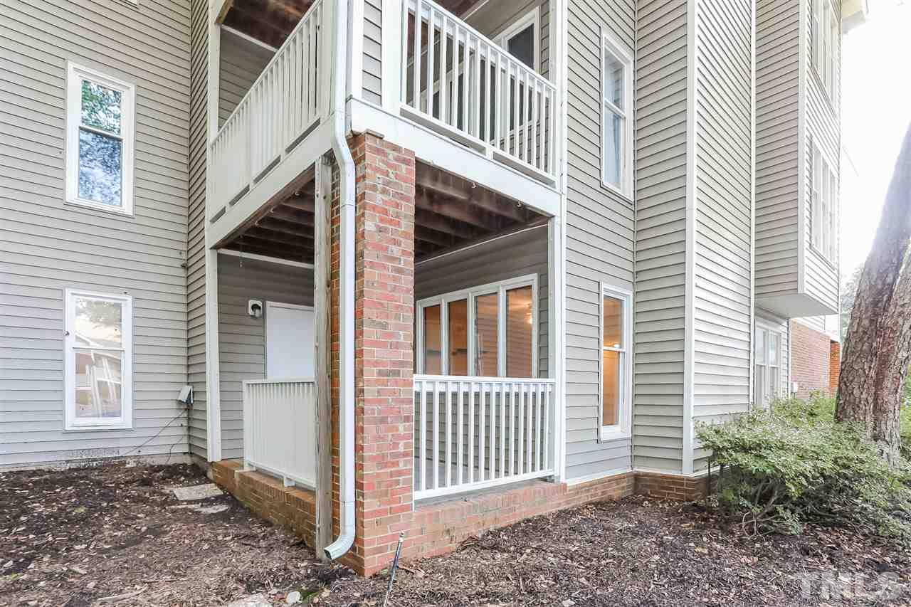 913 Springfork Drive Cary, NC 27513 - Photo 6 of 25 Gallery Image 6