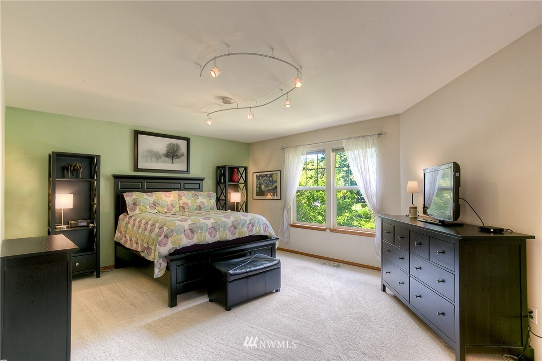 2308 Southeast 2nd Place Renton, WA 98056 - Photo 14 of 20