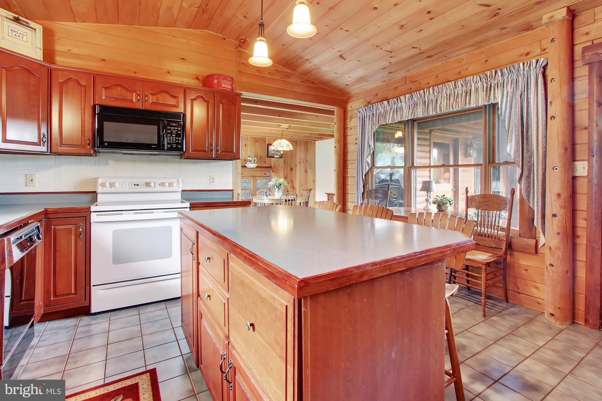 2233 Harvey Gummel Road Hampstead, MD 21074 - Photo 2 of 30 Kitchen