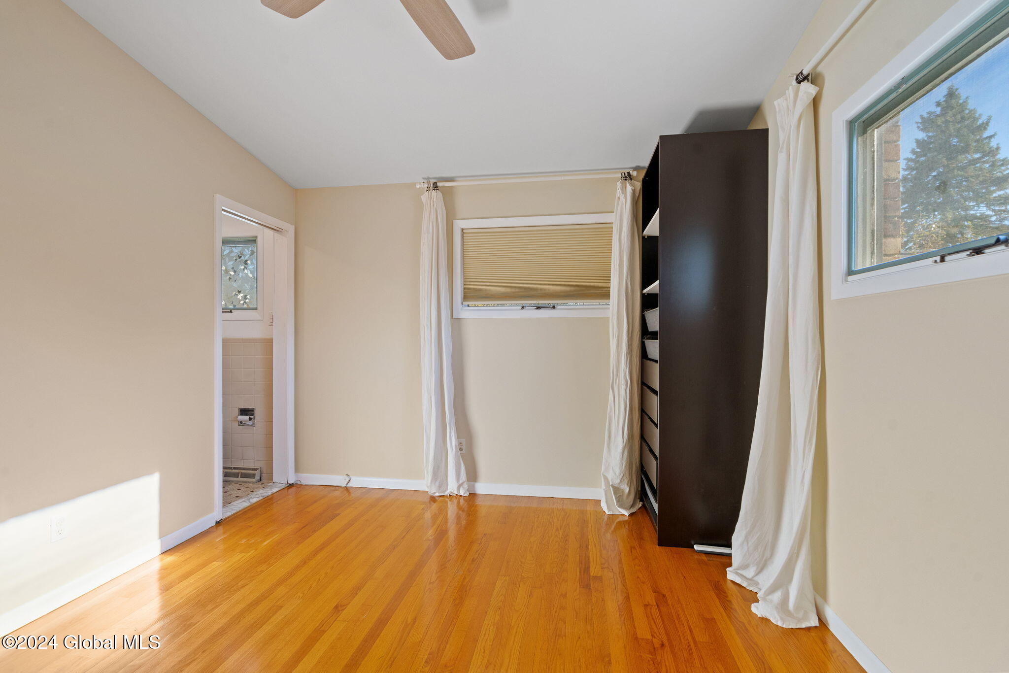 114 Hackett Boulevard Albany, NY 12209 - Photo 22 of 39 42-web-or-mls-114-hackett-blvd