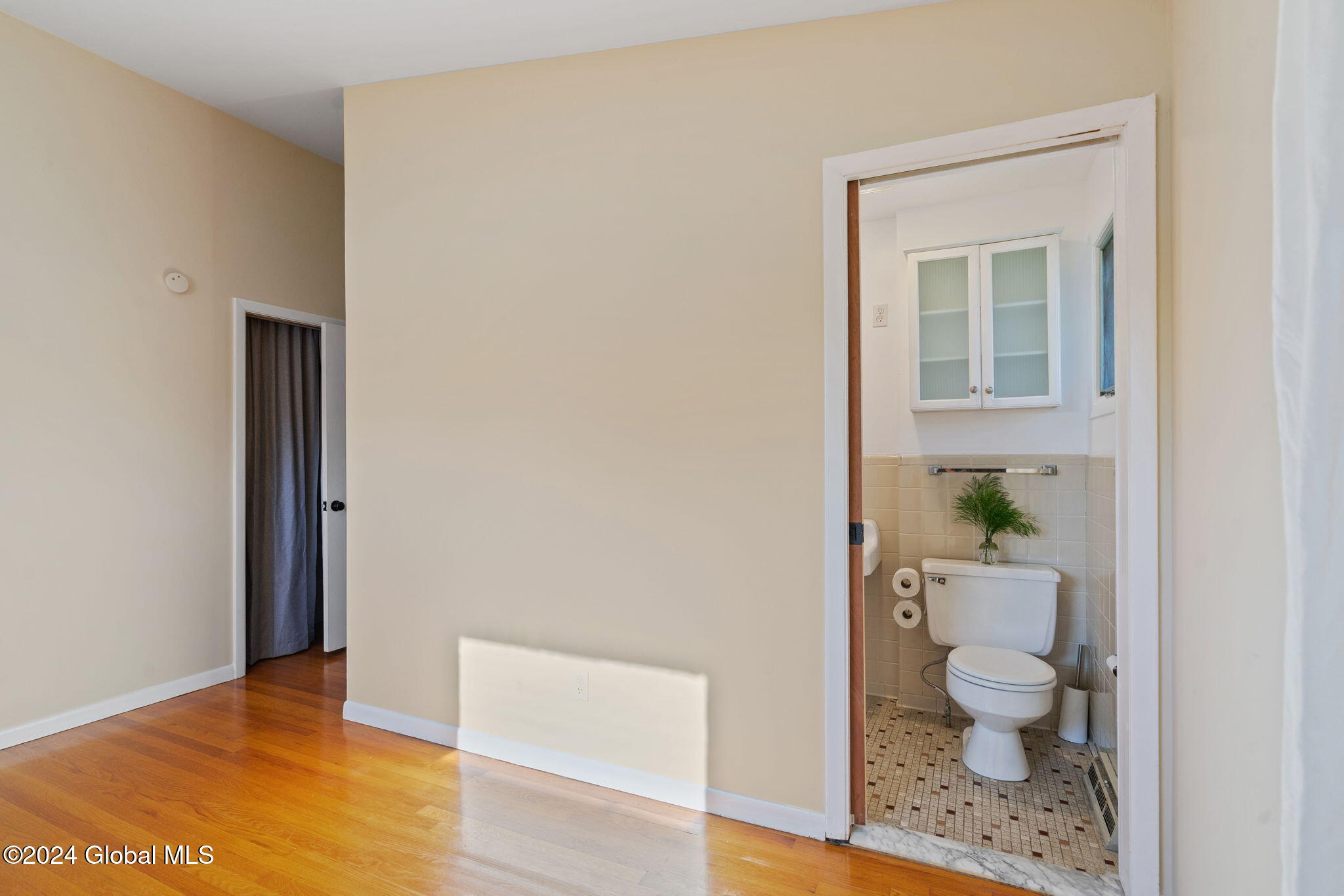 114 Hackett Boulevard Albany, NY 12209 - Photo 23 of 39 44-web-or-mls-114-hackett-blvd