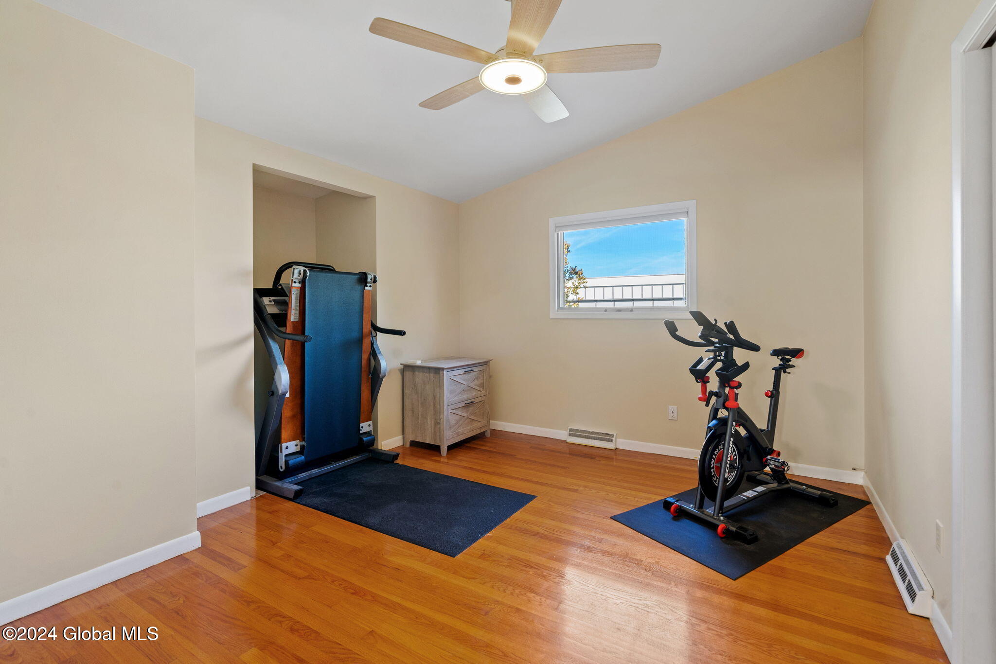 114 Hackett Boulevard Albany, NY 12209 - Photo 30 of 39 38-web-or-mls-114-hackett-blvd