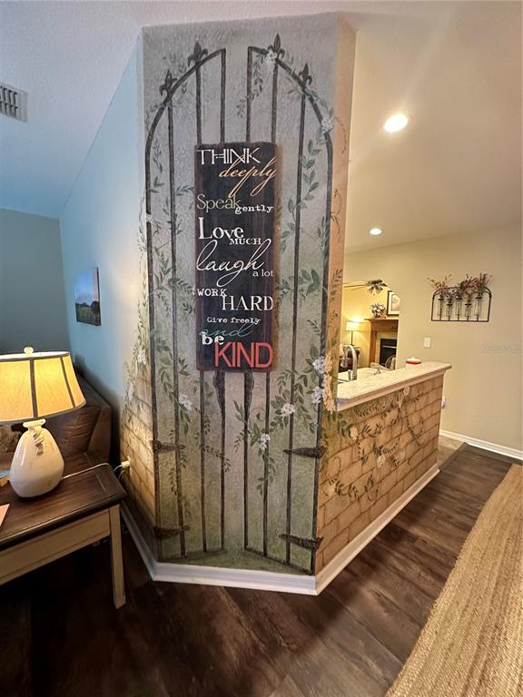 8649 Southwest 108th Ln Road Ocala, FL 34481 - Photo 40 of 72 ACCENT WALL