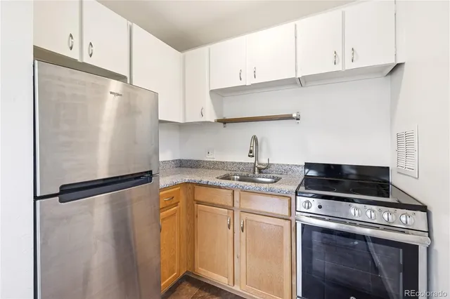 $178,500 | 200 Sherman Street, Unit 7, Denver, CO 80203
