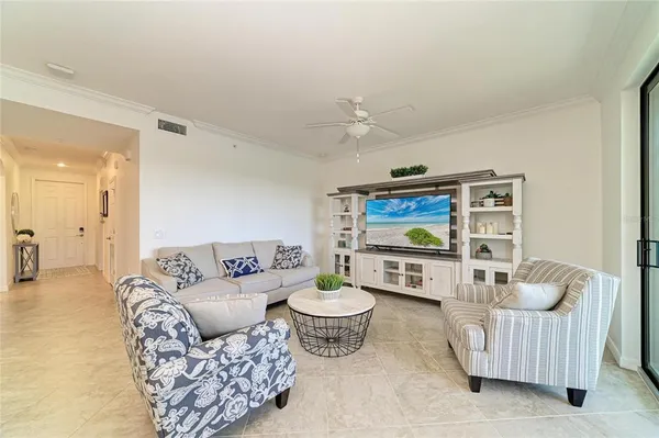 $295,000 | 17520 Gawthrop Drive, Unit 202, Lakewood Ranch, FL 34211