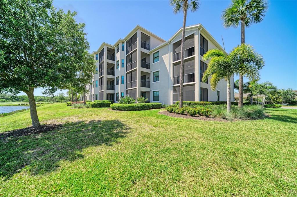 17520 Gawthrop Drive, Unit 202 Lakewood Ranch, FL 34211 - Photo 38 of 71