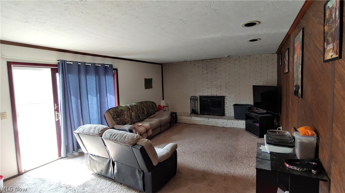 18938 Highpoint Road Chagrin Falls, OH 44023 - Photo 6 of 20 Gallery Image 6