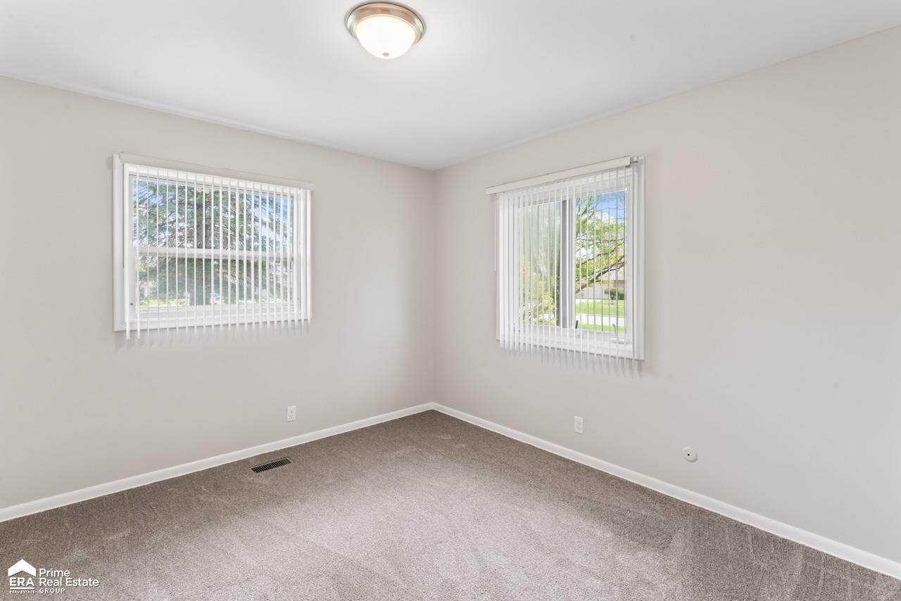 6624 Rustic Ridge Trail Grand Blanc, MI 48439 - Photo 18 of 36 50173237-9bed0ce6-fa48-441a-84a7-4cf11e81c5b5.JPG