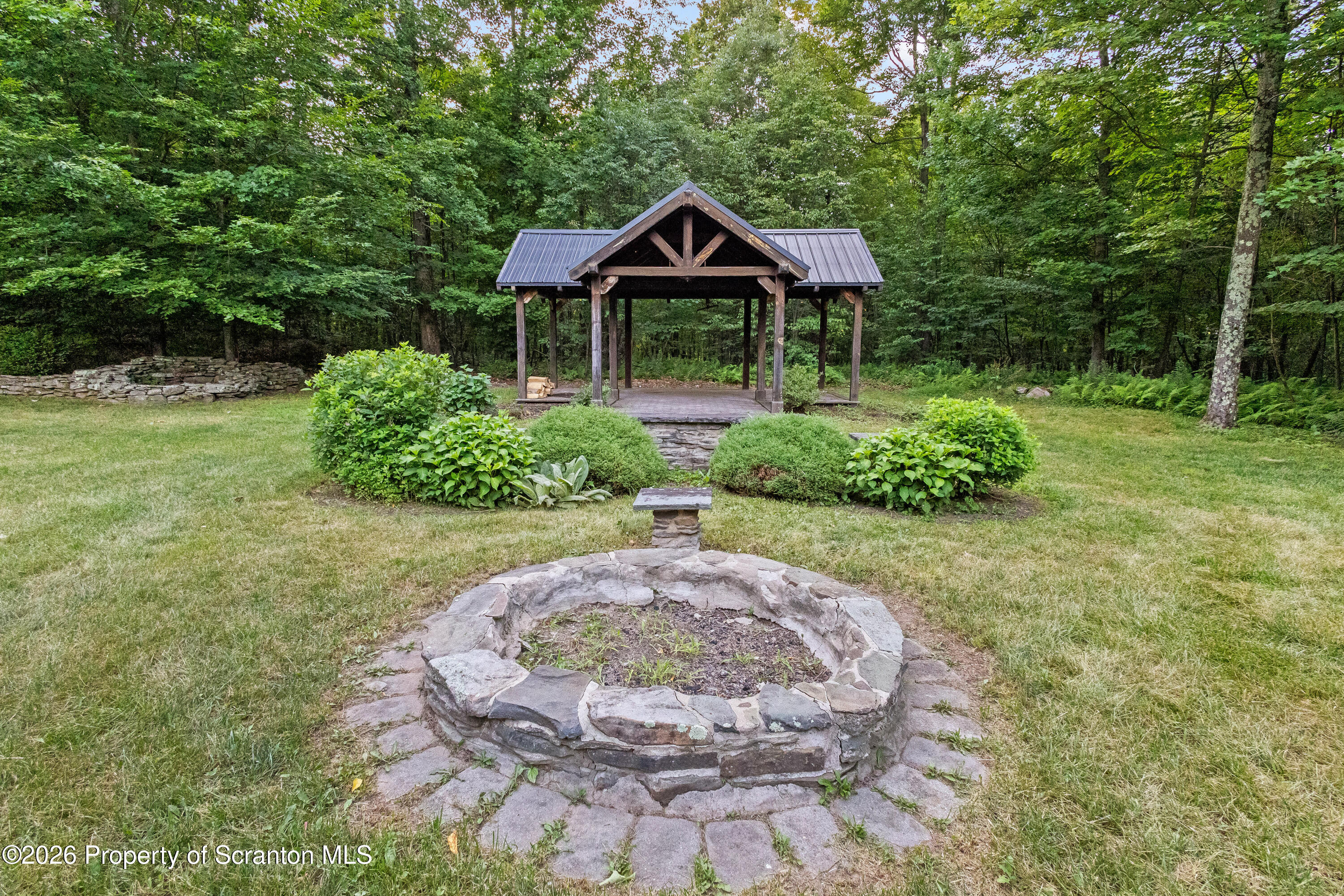 1225 Becks Crossing Road Moscow, PA 18444 - Photo 4 of 42 Outdoor space