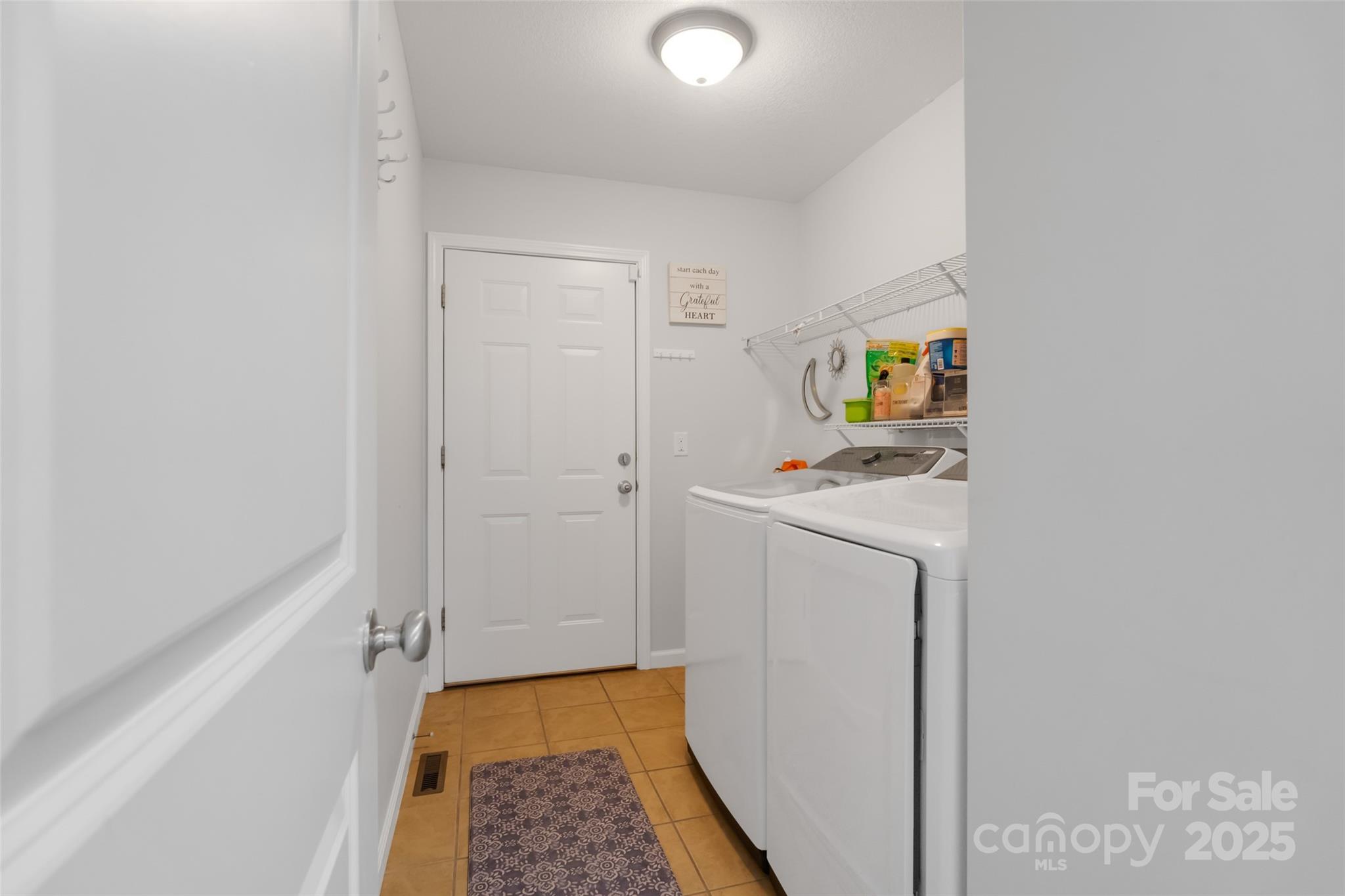 501 Orrs Camp Road Hendersonville, NC 28792 - Photo 11 of 30