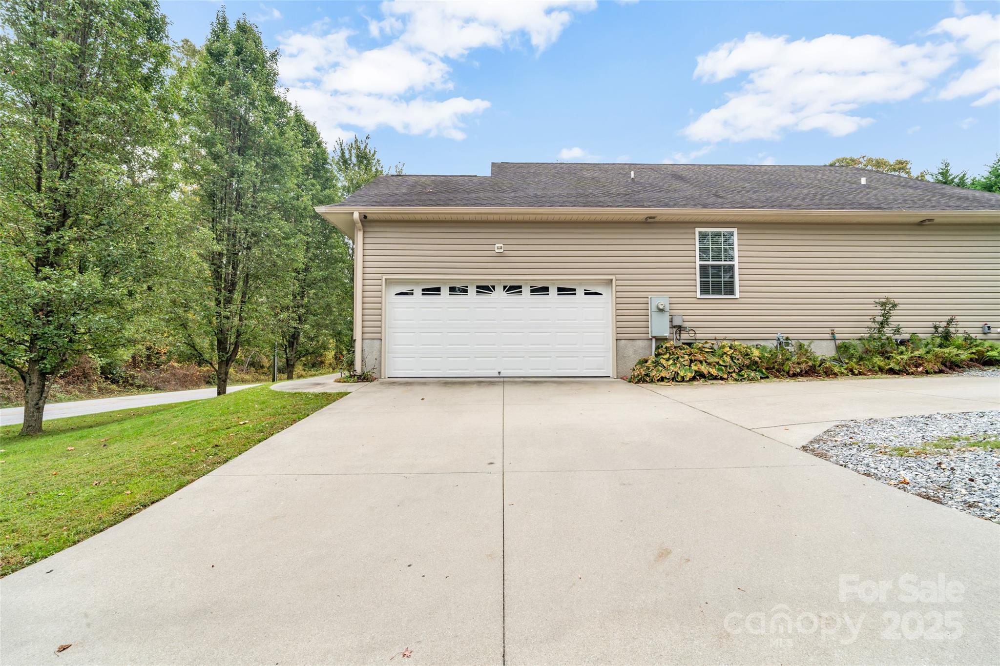 501 Orrs Camp Road Hendersonville, NC 28792 - Photo 19 of 30