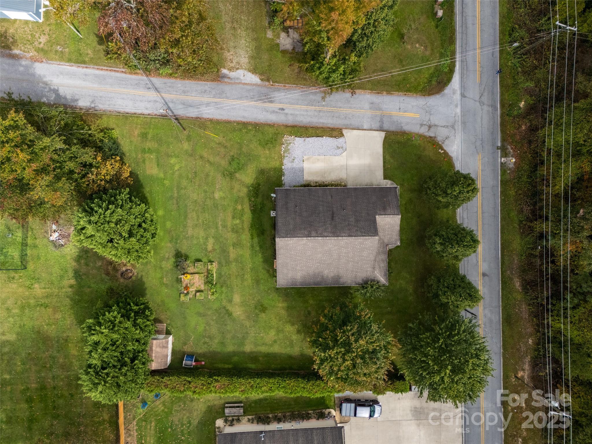 501 Orrs Camp Road Hendersonville, NC 28792 - Photo 28 of 30