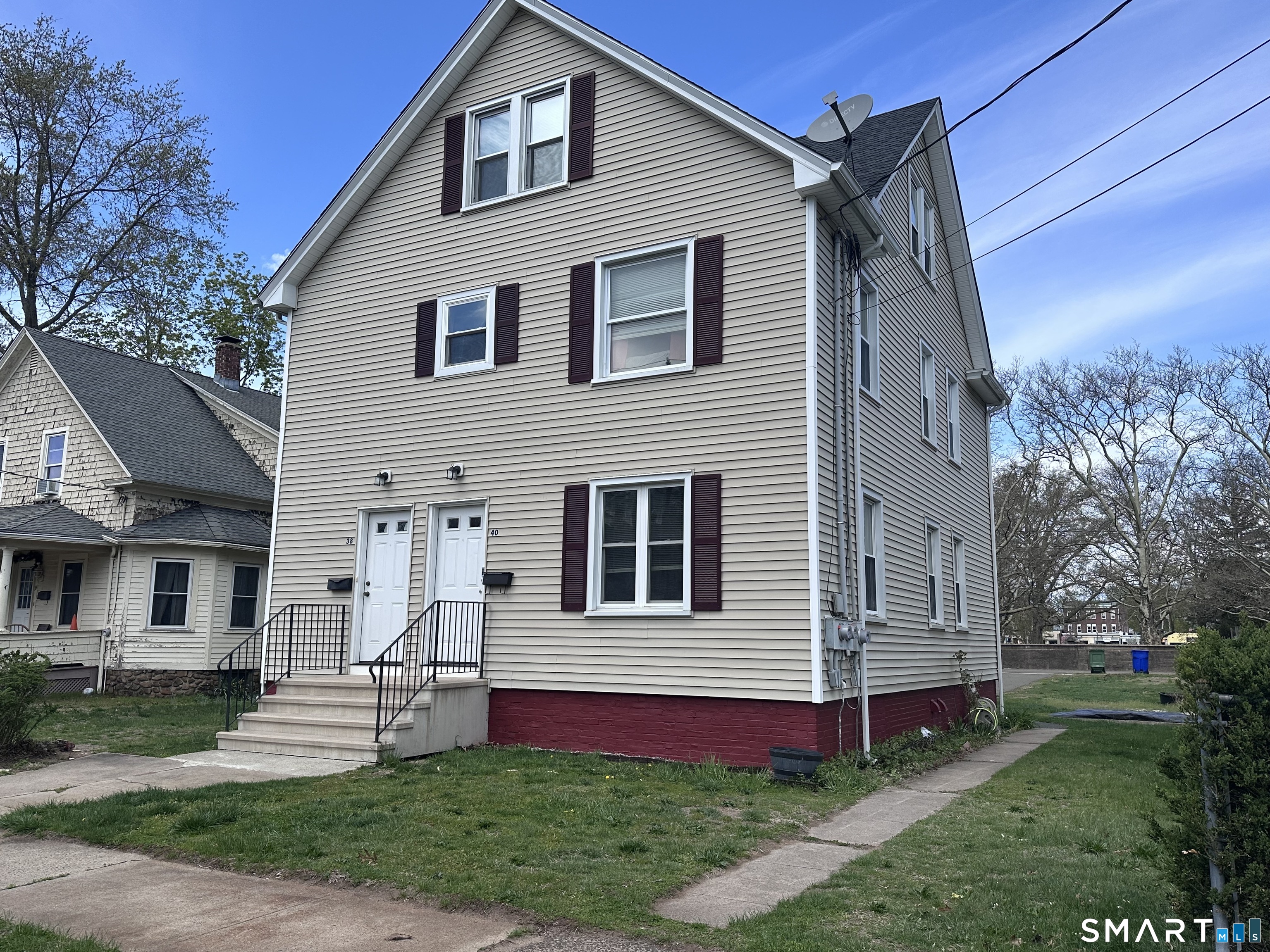 38 Spring Street Wallingford, CT 06492 - Photo 3 of 8