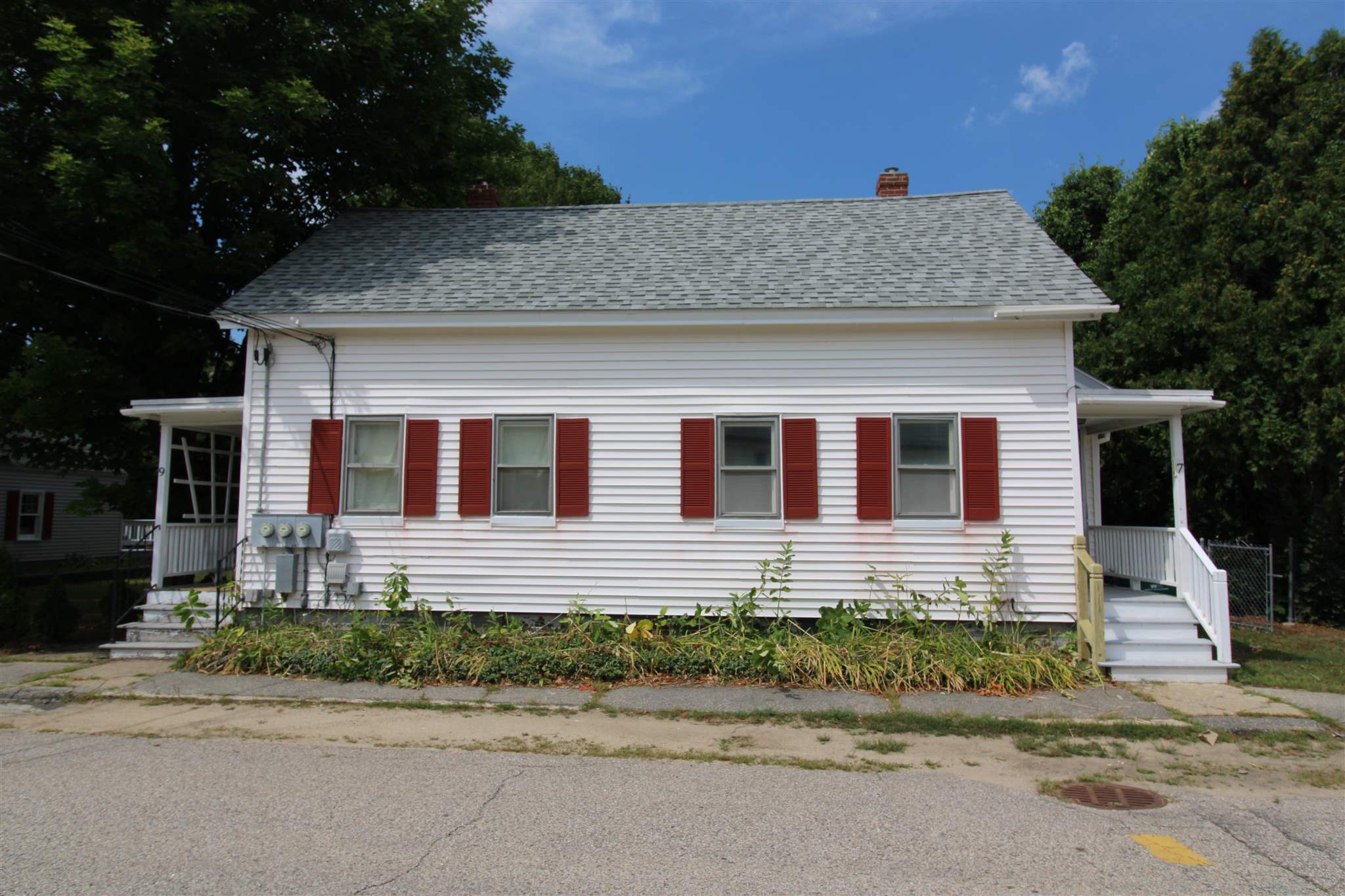 7-9 Sherman Street Rochester, NH 03839 - Photo 2 of 15 Gallery Image 2