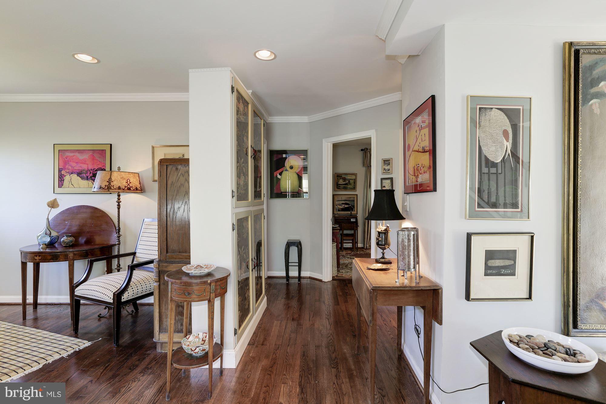 7701 Frederick Road Hyattsville, MD 20784 - Photo 5 of 30 Interior (General)