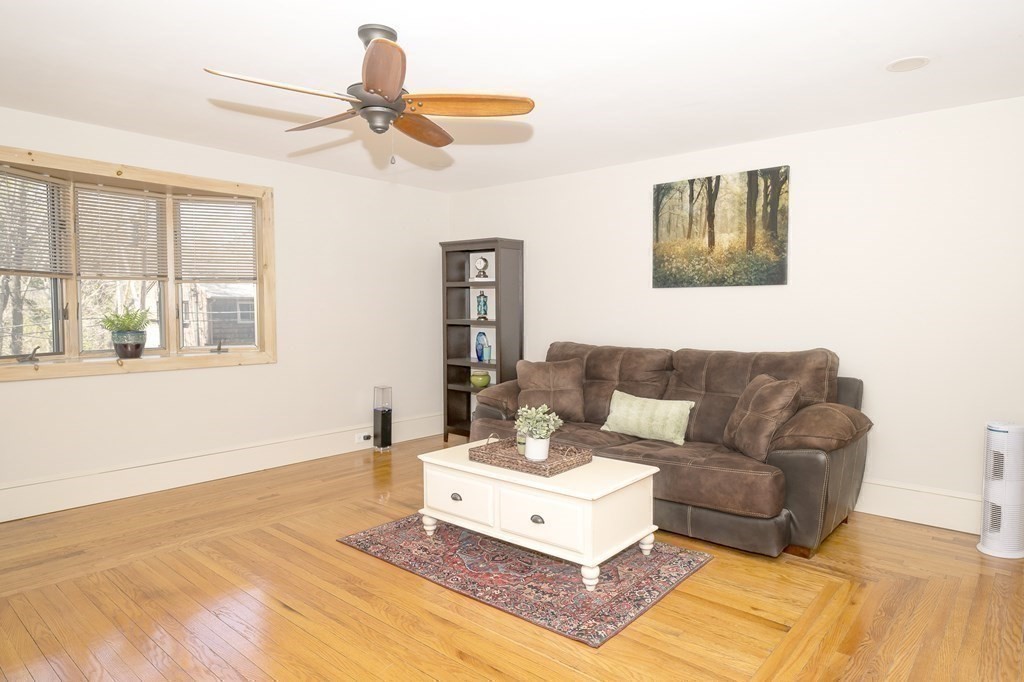 50 Lupine Road Andover, MA 01810 - Photo 7 of 33 Gallery Image 7