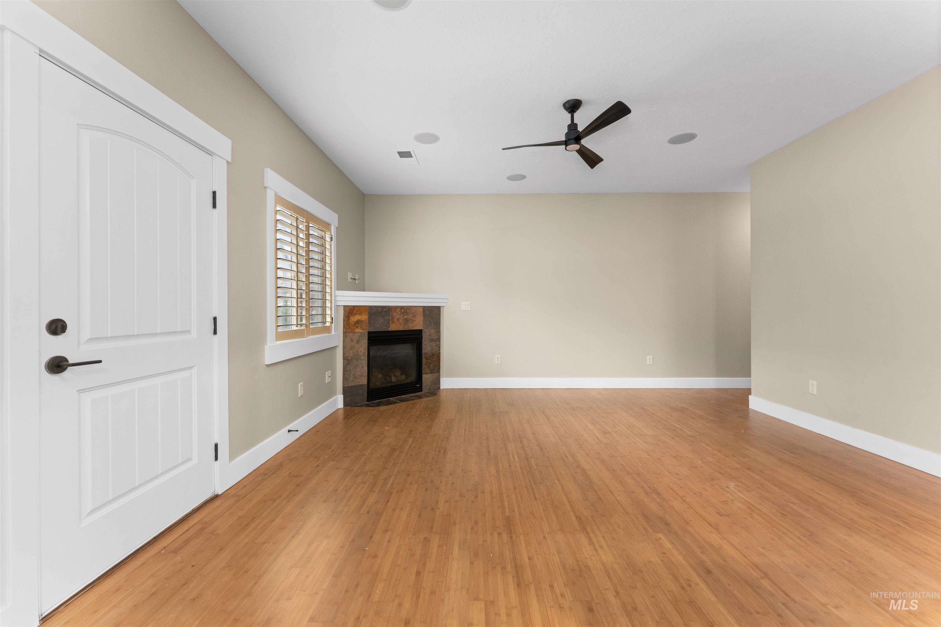 5231 West Morris Hill Road Boise, ID 83706 - Photo 4 of 29