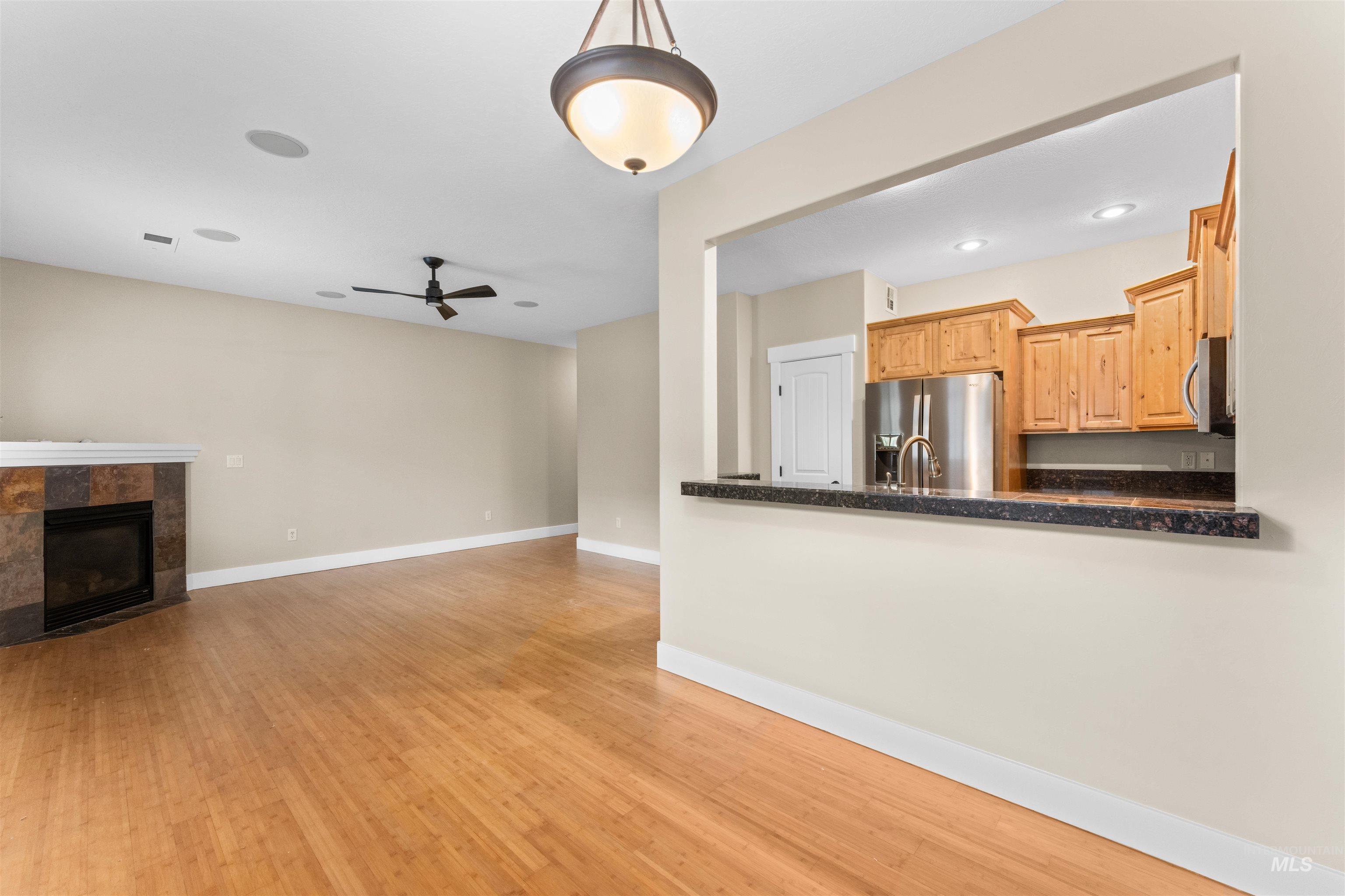 5231 West Morris Hill Road Boise, ID 83706 - Photo 5 of 29