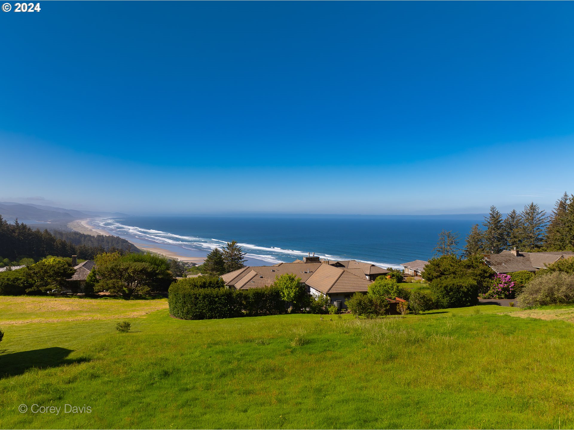 Meadow Loop, Unit 14 Nehalem, OR 97131 - Photo 9 of 22 a view of a lake and sunset