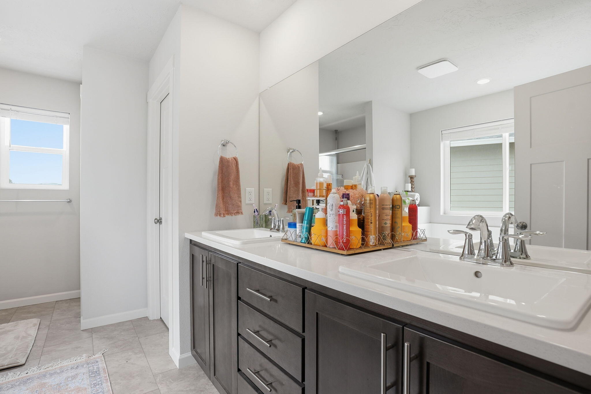 4015 Southwest Quartz Place Redmond, OR 97756 - Photo 17 of 35 a bathroom with a sink and a mirror