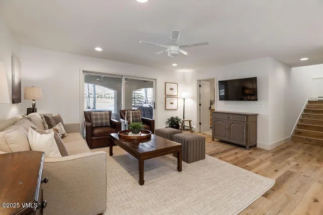 $3,695,000 | 203 Arrowhead Drive, Edwards, CO 81632