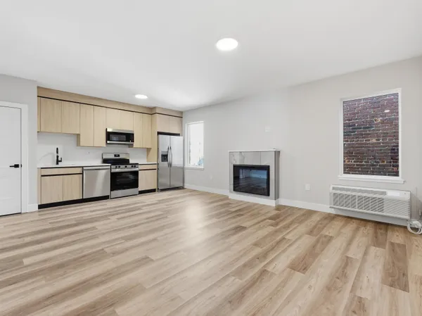 $2,500 | 304 61st Street, Unit 2C, West New York, NJ 07093