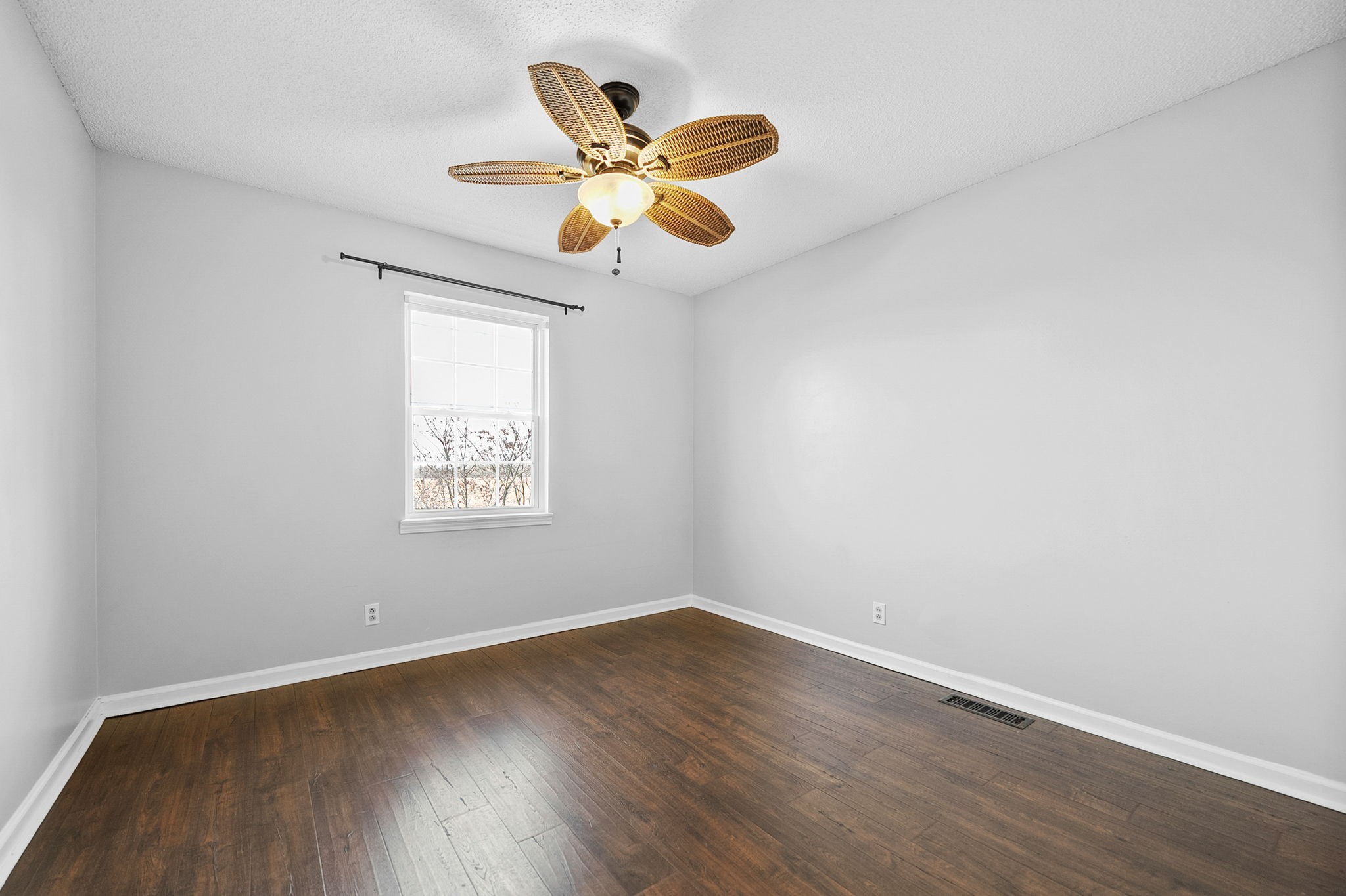 149 Bumpus Mill Road Oak Grove, KY 42262 - Photo 22 of 32
