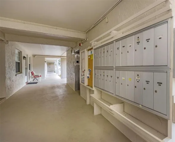 $1,600 | 940 Virginia Street, Unit 303, Dunedin, FL 34698