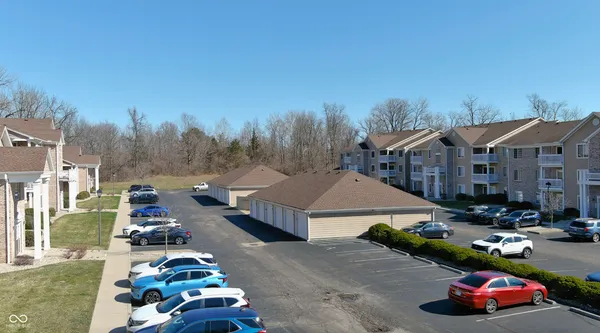 $179,900 | 6509 Emerald Hill Court, Unit 101, Indianapolis, IN 46237