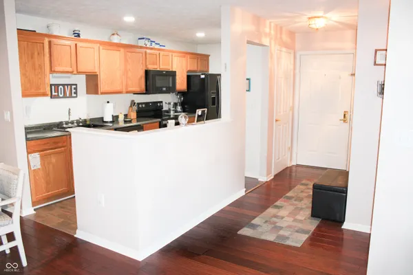 $179,900 | 6509 Emerald Hill Court, Unit 101, Indianapolis, IN 46237