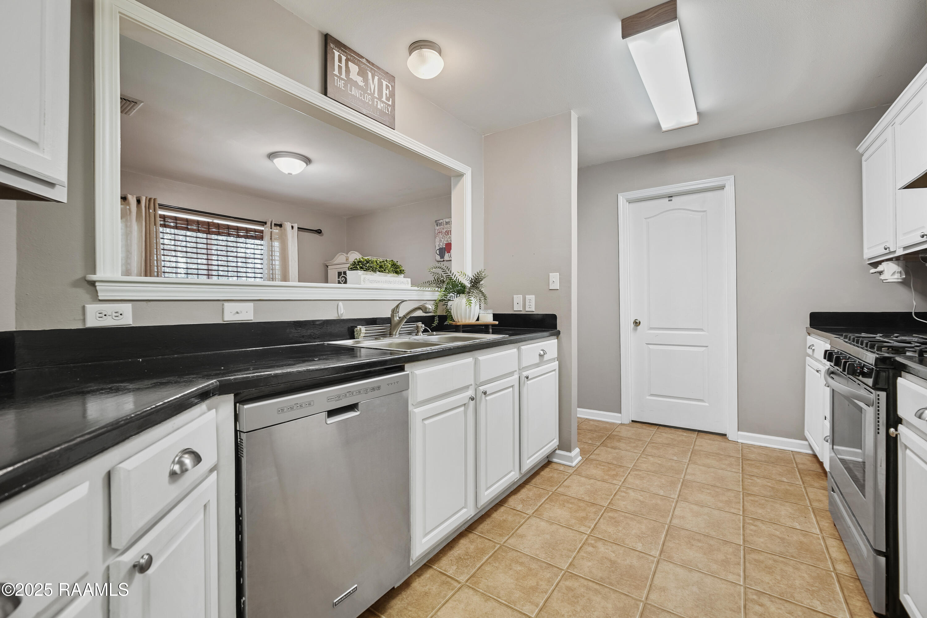 127 Sawmill Franklin, LA 70538 - Photo 5 of 18 DSC03925