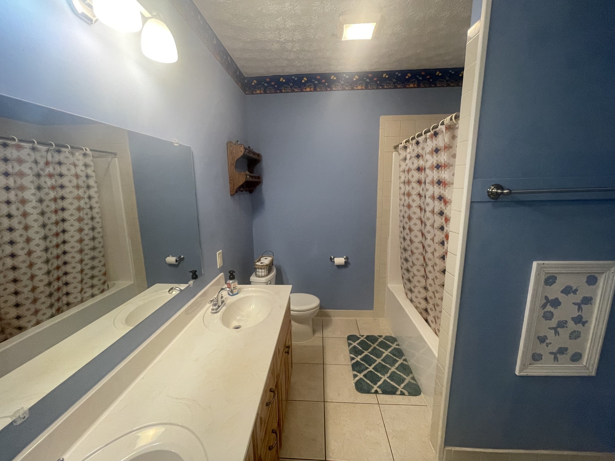 295 White Road Pulaski, TN 38478 - Photo 36 of 49 a bathroom with a bathtub and shower