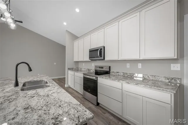 $439,900 | 10709 Trenton Lane, Foristell, MO 63348