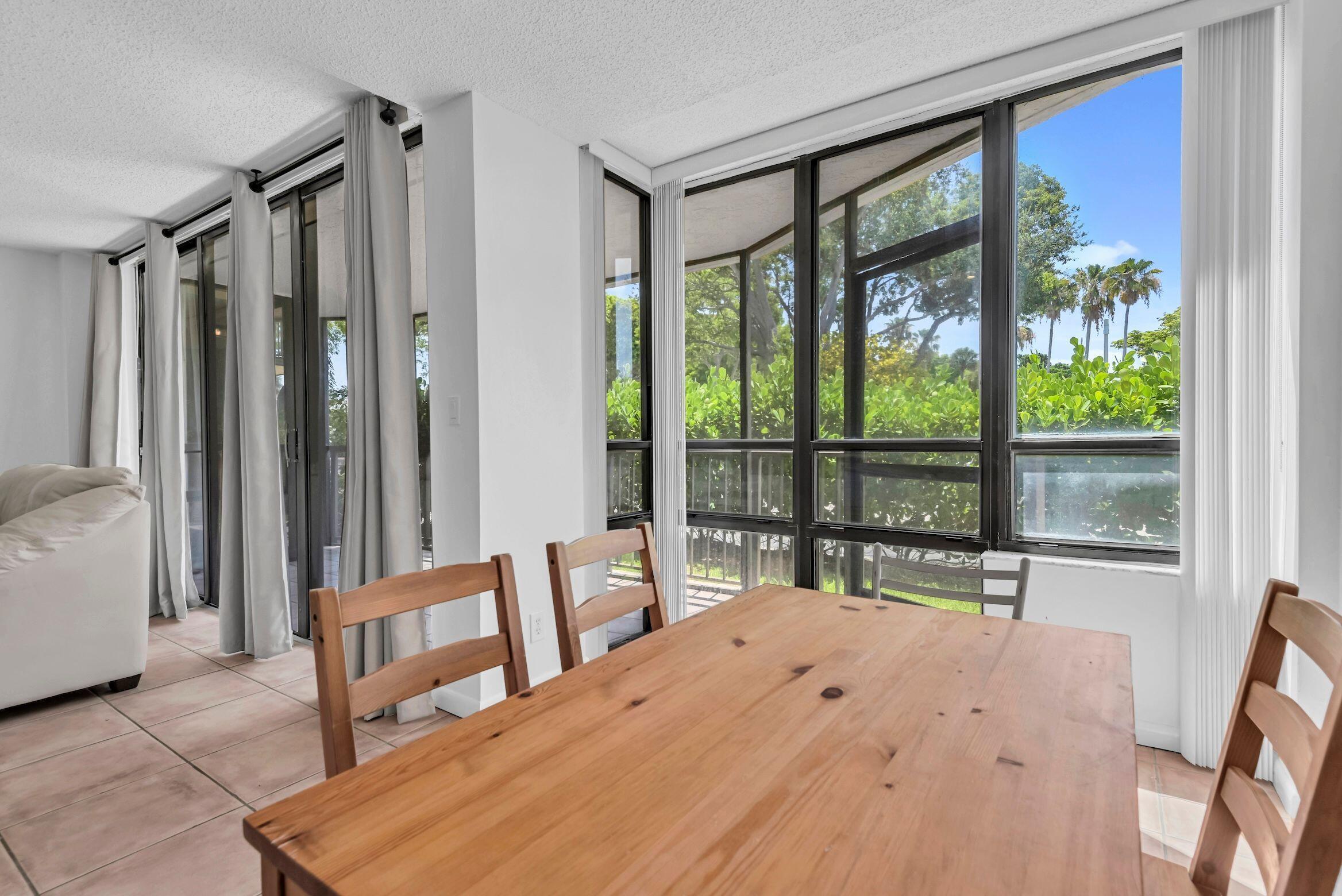 799 Jeffery Street, Unit 105 Boca Raton, FL 33487 - Photo 15 of 46 799 Jeffery St 105 pic 9