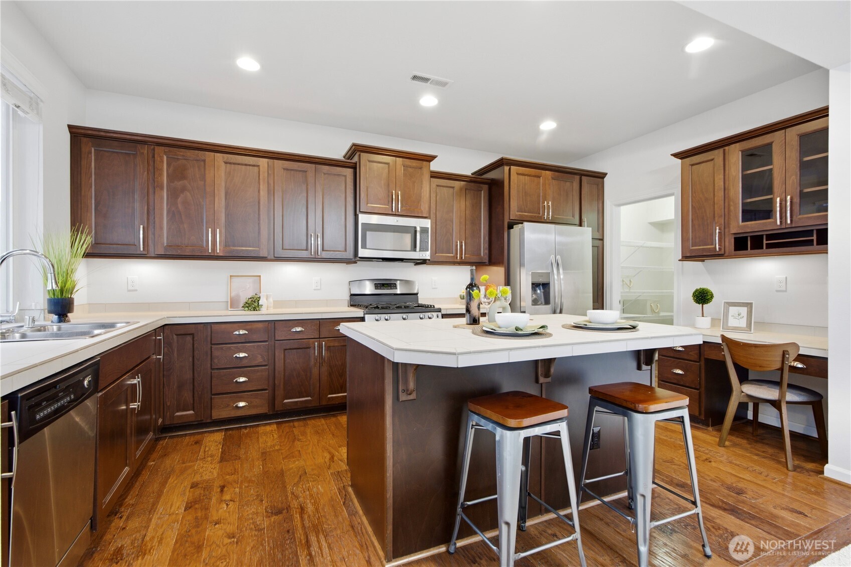 3604 198th Street Southeast Bothell, WA 98012 - Photo 6 of 35