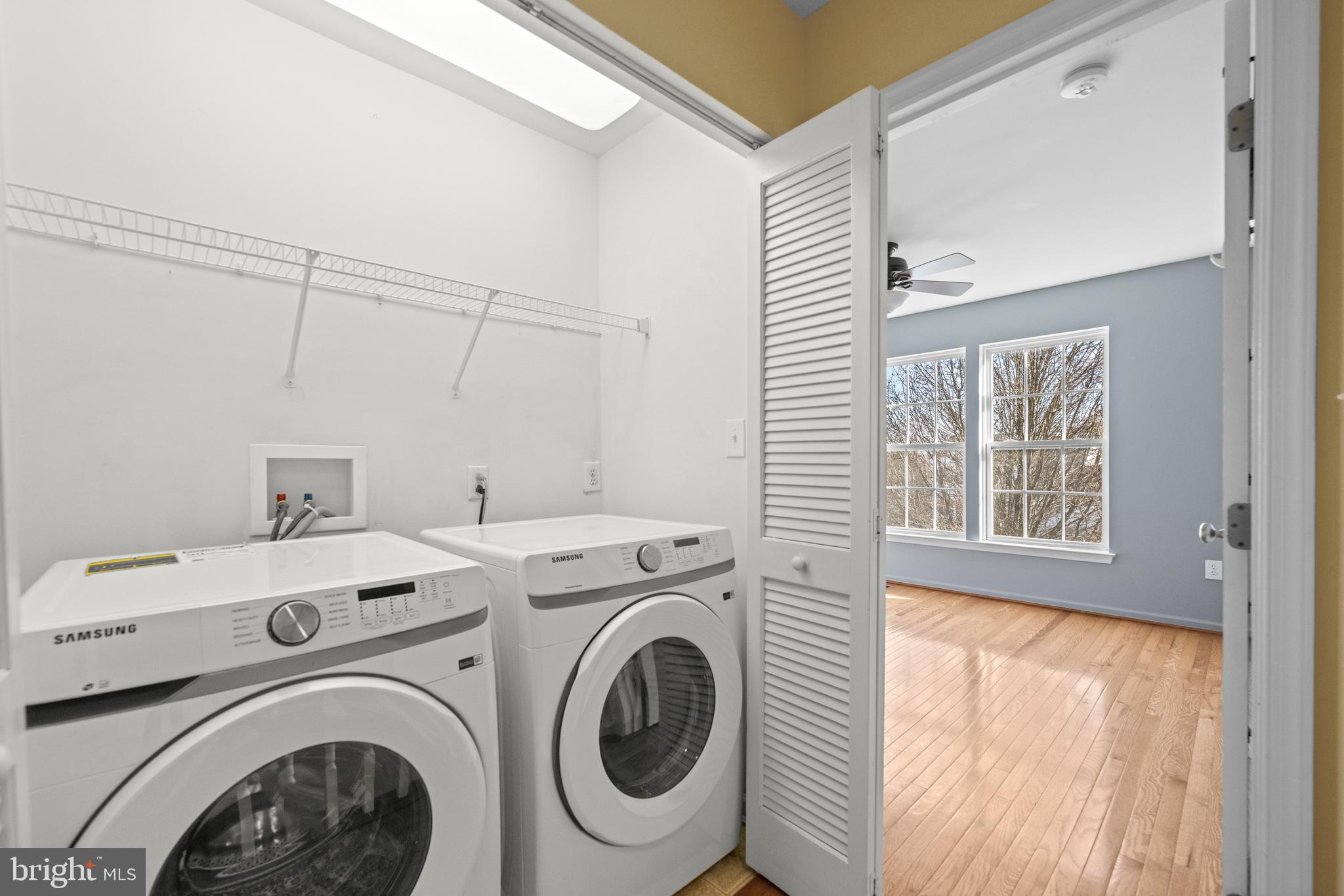 6 Huntingdon Court Marcus Hook, PA 19061 - Photo 19 of 35 a utility room with dryer and washer