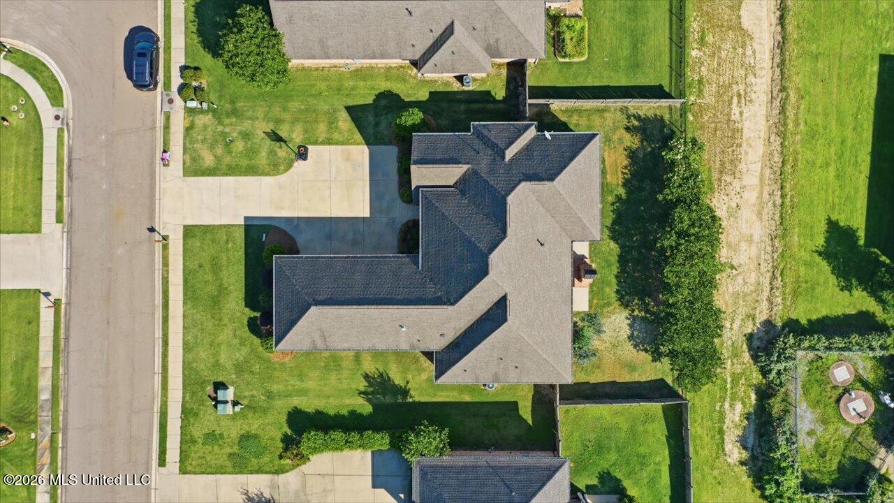 111 Claiborne Street Madison, MS 39110 - Photo 10 of 54 Drone 4