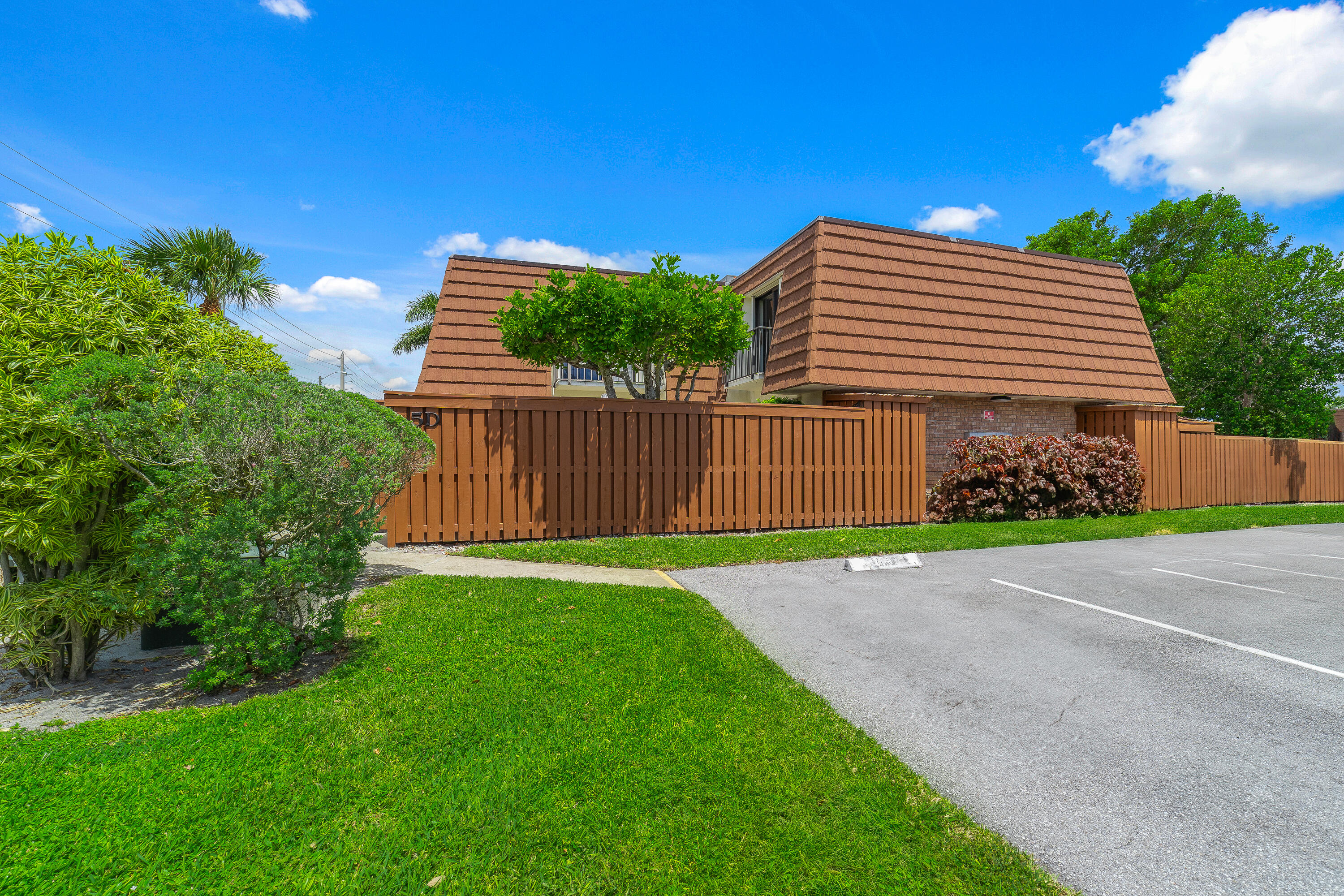 3900 County Line Road, Unit 5D Tequesta, FL 33469 - Photo 2 of 35 _DSC6946