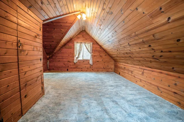 $189,900 | 16489 68th Street Northwest, New London, MN 56273