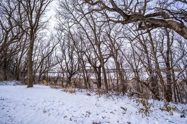 $189,900 | 16489 68th Street Northwest, New London, MN 56273