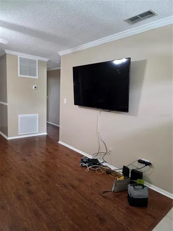 $1,550 | 6190 80th Street North, Unit 204, St. Petersburg, FL 33709